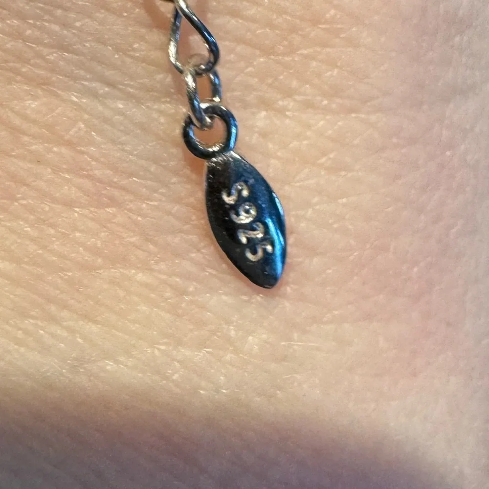 Over 1 ctw Moissanite heart rose two tone necklace - Picture 6 of 9